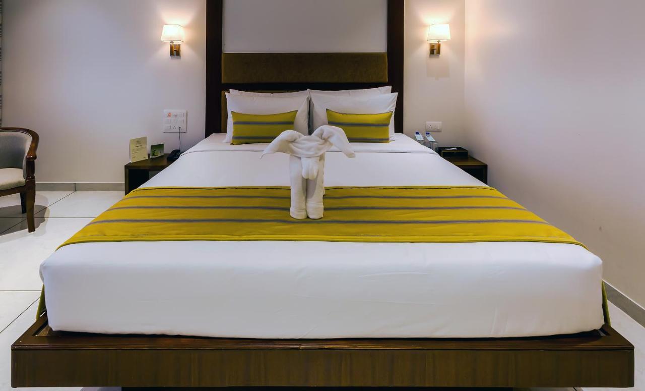 The Fern Residency Vijayapura Hotel Bijāpur Exterior foto