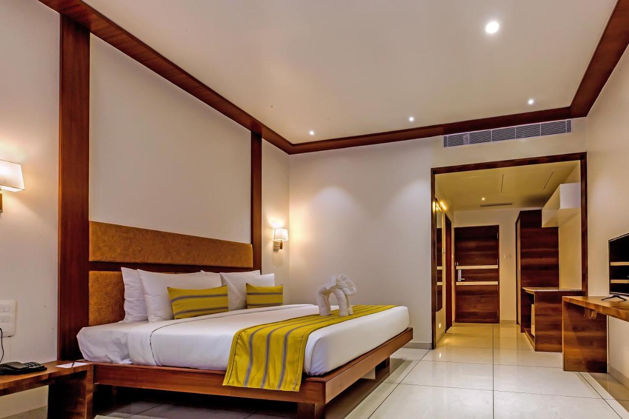 The Fern Residency Vijayapura Hotel Bijāpur Exterior foto